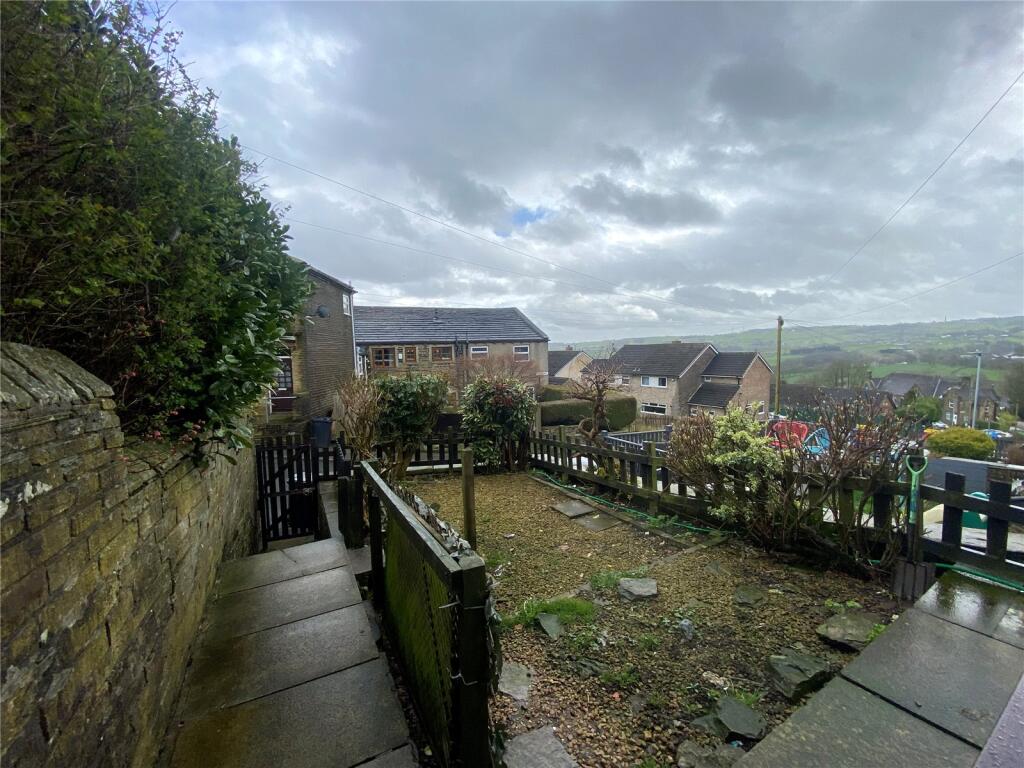 Additional image 13 of Roundfield Place, Thornton, Bradford, BD13