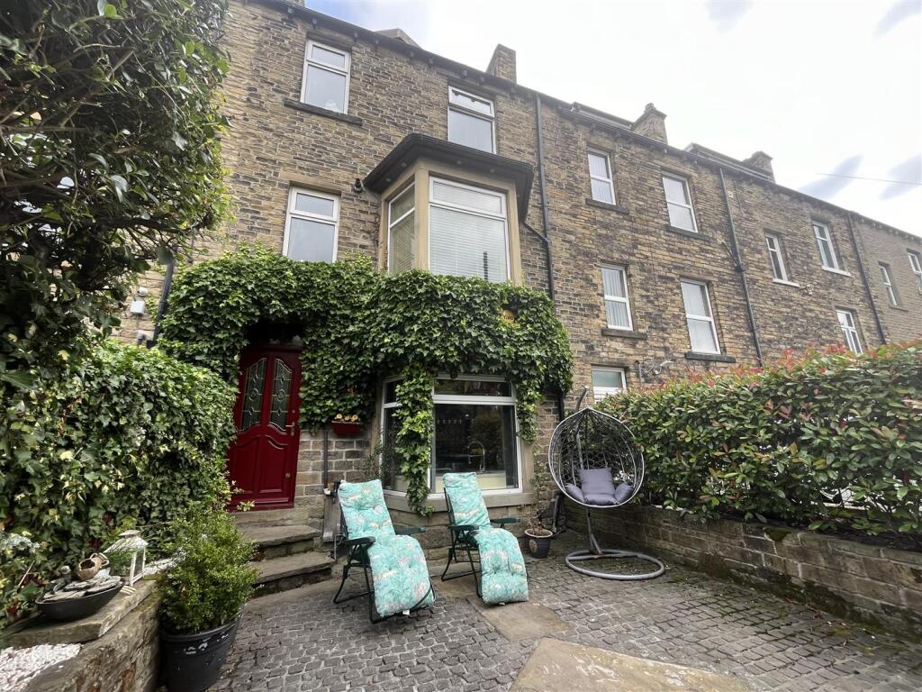 Additional image 25 of Huddersfield Road, Wyke, Bradford