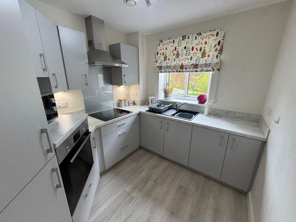 Additional image 19 of Keighley Road, Bingley, BD16