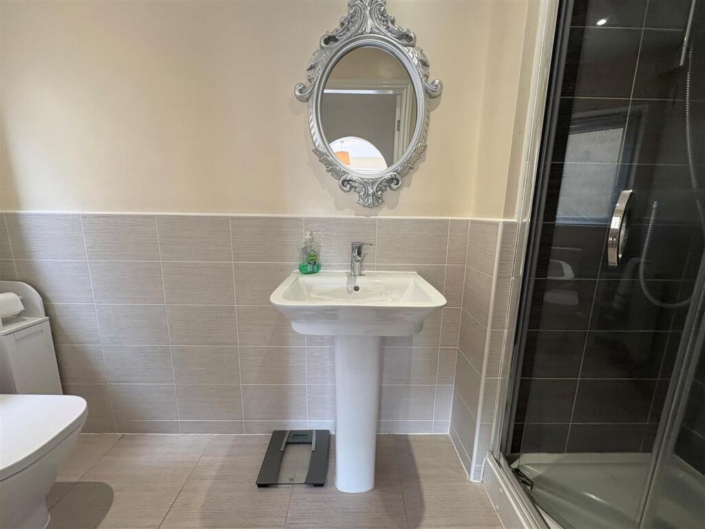 Additional image 15 of Old Mill Dam Lane, Queensbury, Bradford