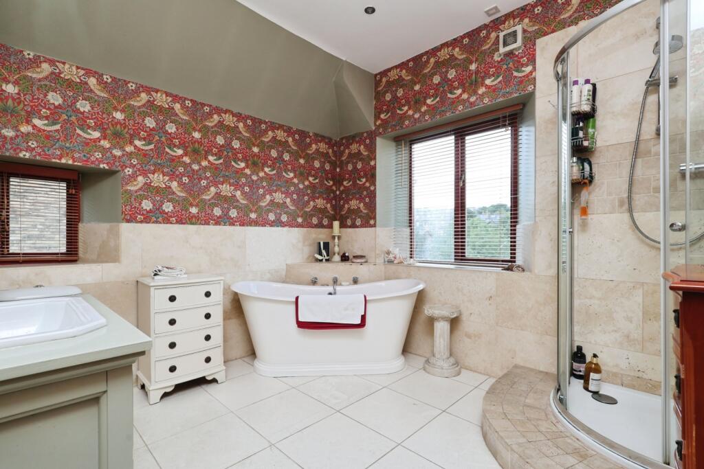 Additional image 18 of Park Mount Avenue, Baildon, Shipley, West Yorkshire