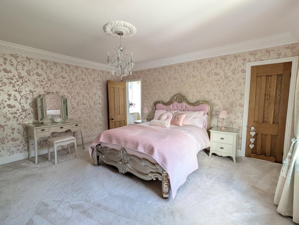 Additional image 11 of School Ridge, Upper Heights Road, Thornton, Bradford, BD13