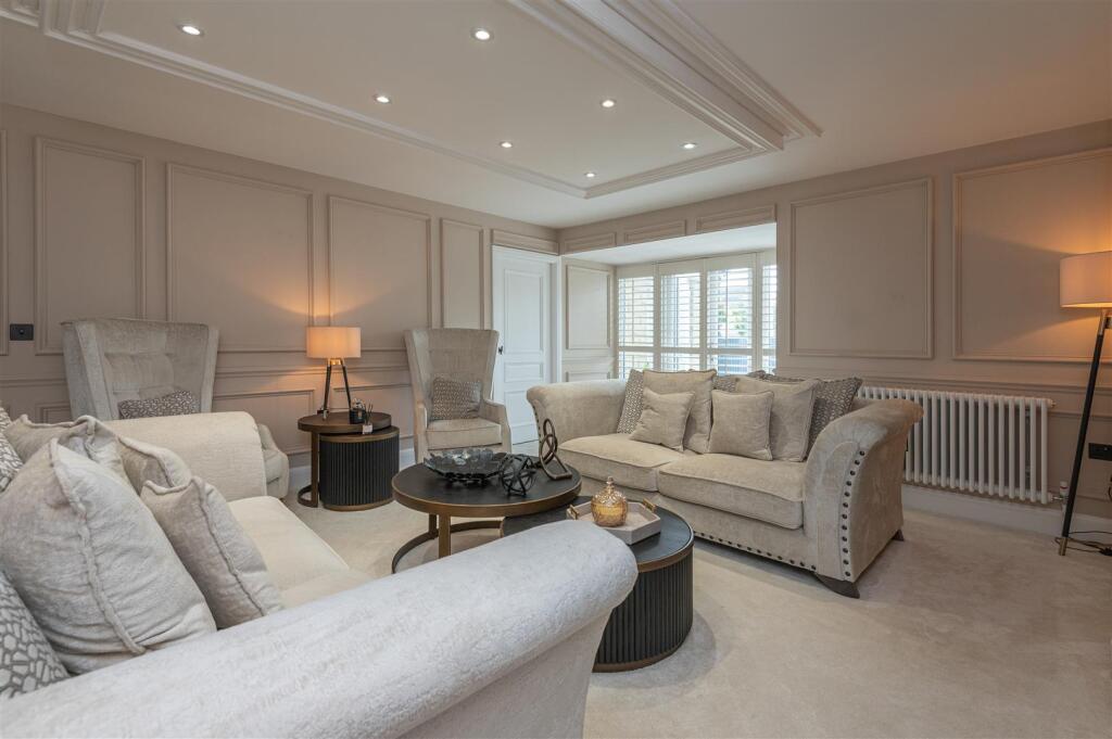 Additional image 10 of 9, Hazel Fold, Queensbury, BD13 2FE