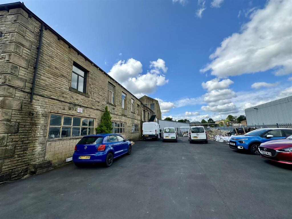 Additional image 18 of Stanley Street, Colne