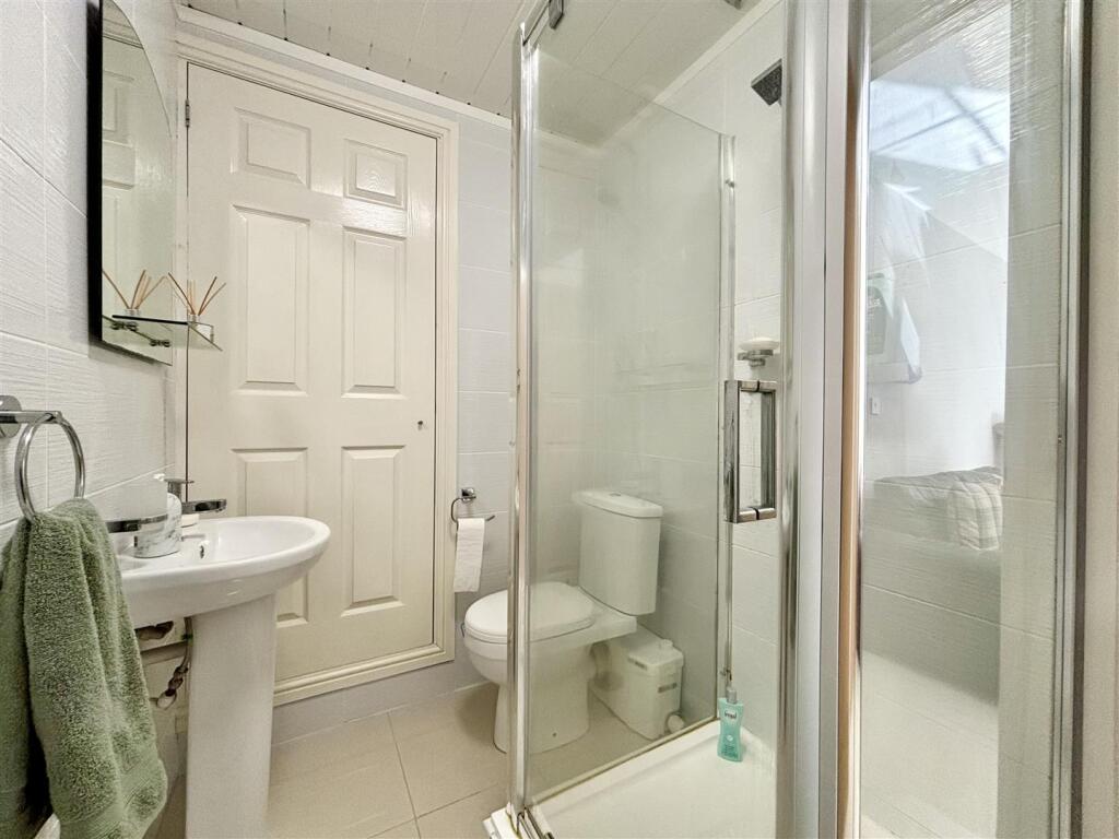 Additional image 13 of Benn Gardens, Clayton, Bradford