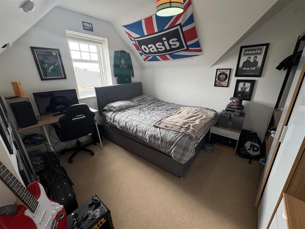 Additional image 18 of Old Mill Dam Lane, Queensbury, Bradford