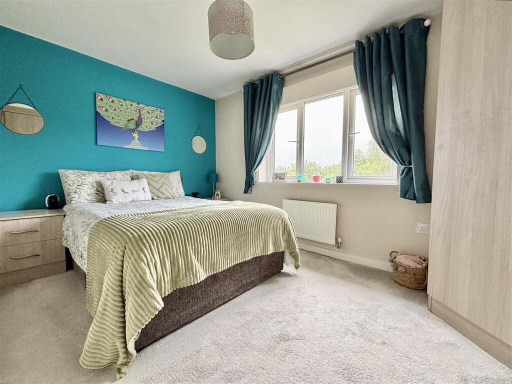 Additional image 11 of Beck Bridge Lane, Allerton, Bradford