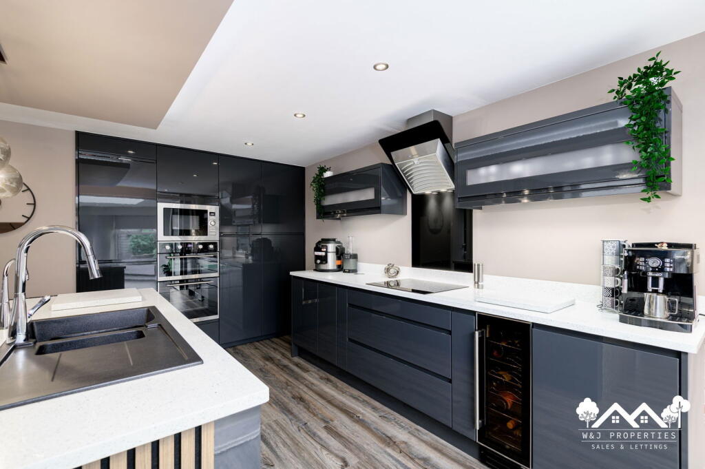 Additional image 2 of Fordside Avenue, Clayton Le Moors, Accrington, BB5