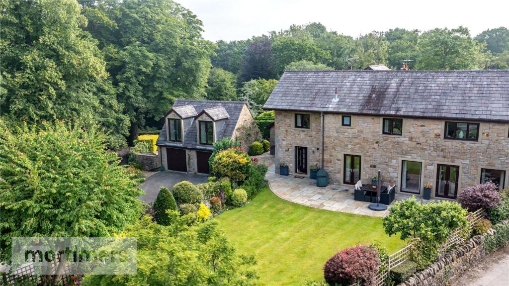 Bowfields Lane, Balderstone, Blackburn, Lancashire, BB2