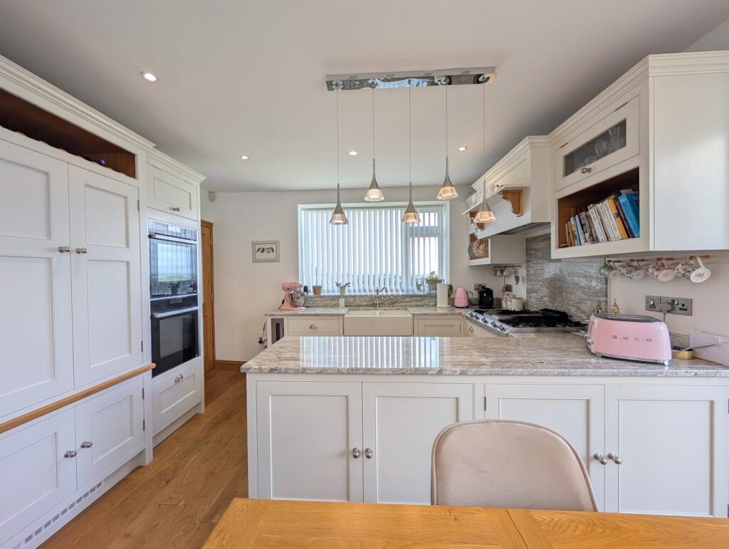 Additional image 39 of School Ridge, Upper Heights Road, Thornton, Bradford, BD13