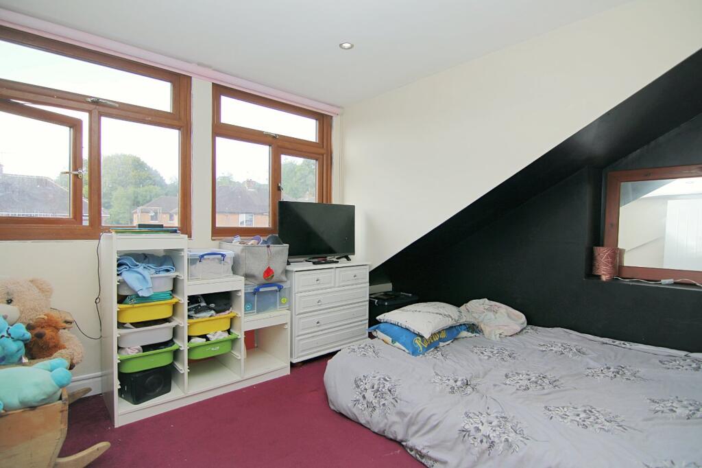 Additional image 9 of South View, Greengates, Bradford, BD10