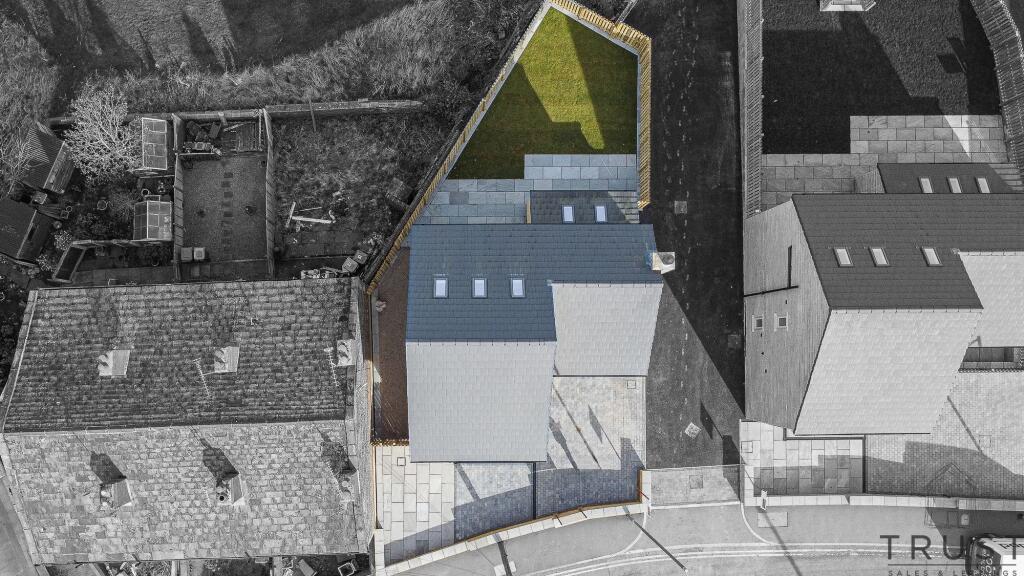 Additional image 6 of Wakefield Road, Drighlington, BD11