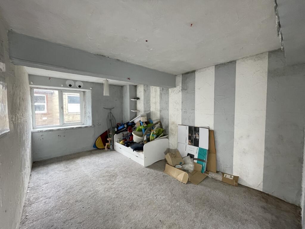 Additional image 14 of 8 Windy Bank, Colne, Lancashire, BB8 9HZ