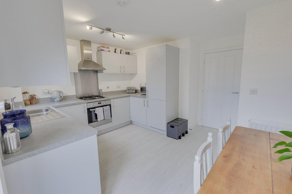 Additional image 5 of Brompton Drive, Bradford, West Yorkshire, BD10