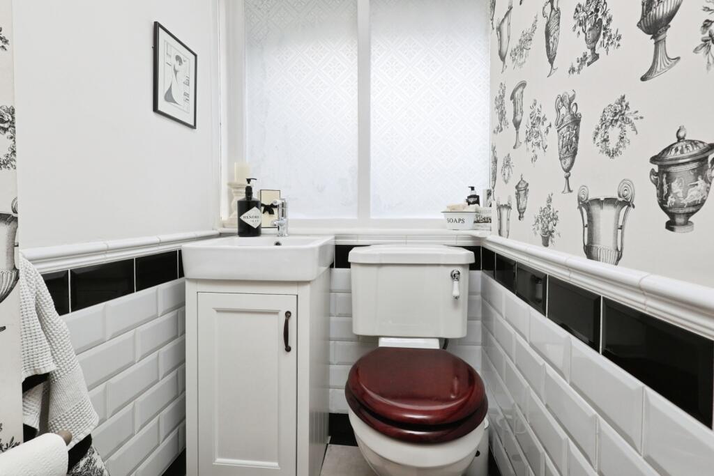 Additional image 19 of Park Mount Avenue, Baildon, Shipley, West Yorkshire