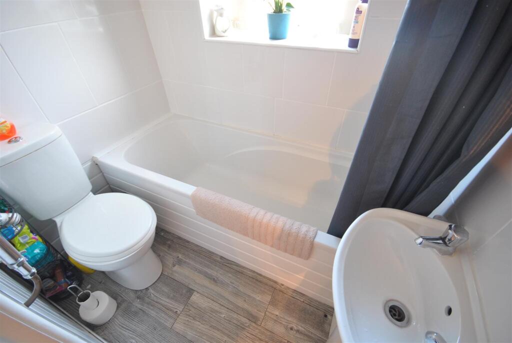 Additional image 8 of Wellington Street, Queensbury, Bradford