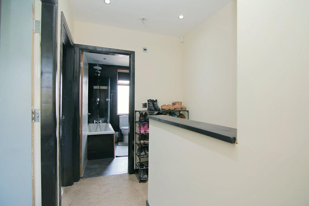 Additional image 17 of South View, Greengates, Bradford, BD10