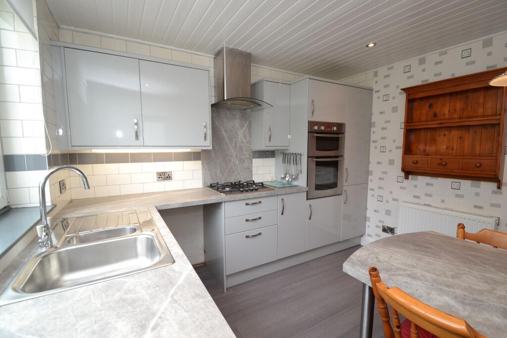 Additional image 8 of Leeds Road, Thackley,