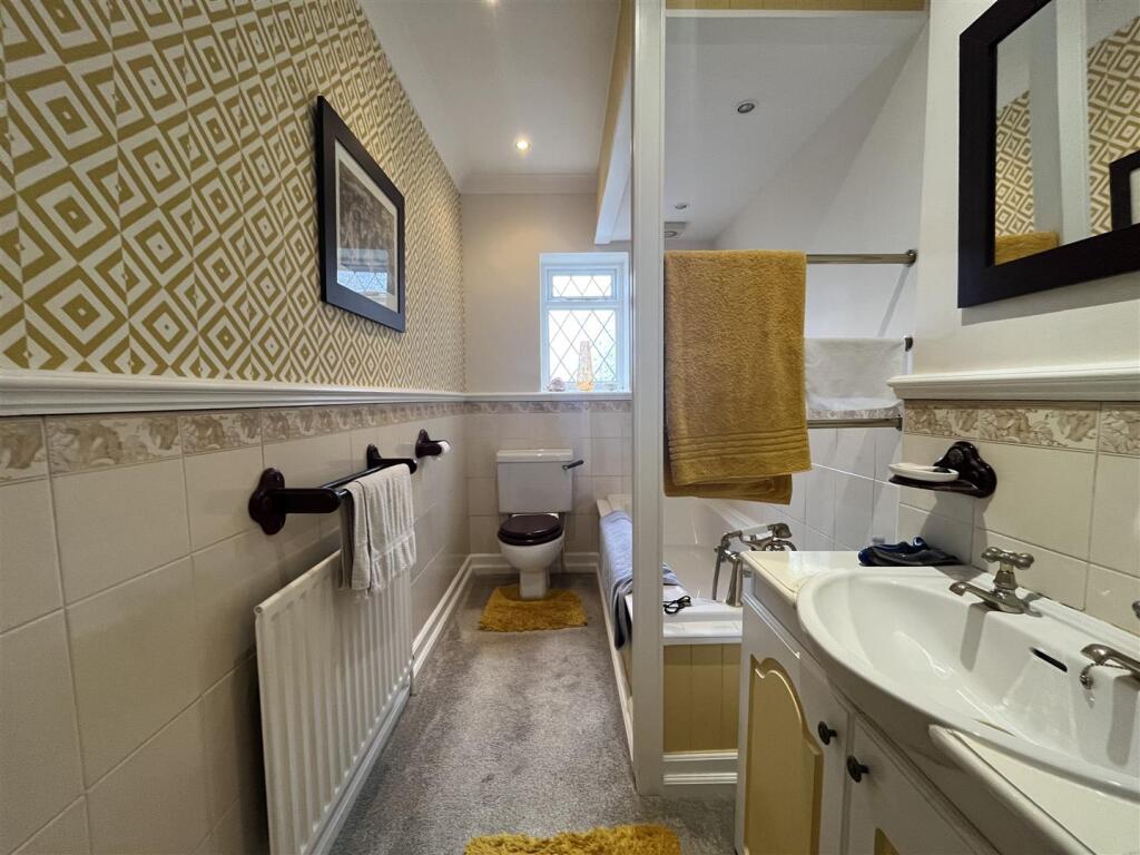 Additional image 4 of Park Terrace, Low Moor, Bradford