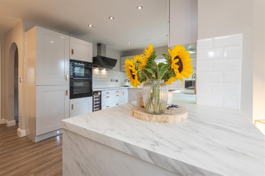 Additional image 14 of 9, Hazel Fold, Queensbury, BD13 2FE