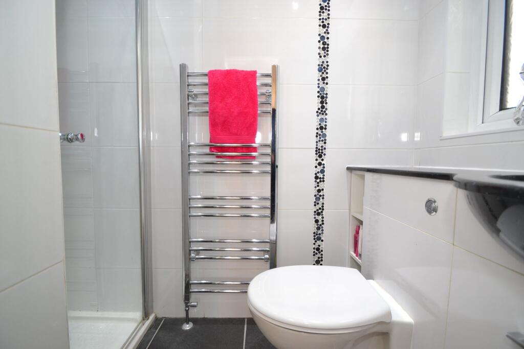 Additional image 20 of Crofters Green, Idle,