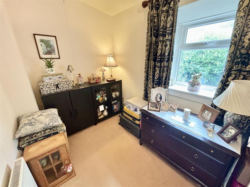 Additional image 14 of Scarlet Heights, Queensbury, Bradford