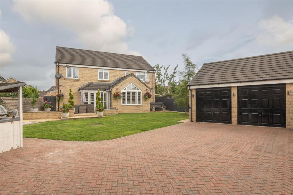 Additional image 7 of 9, Hazel Fold, Queensbury, BD13 2FE