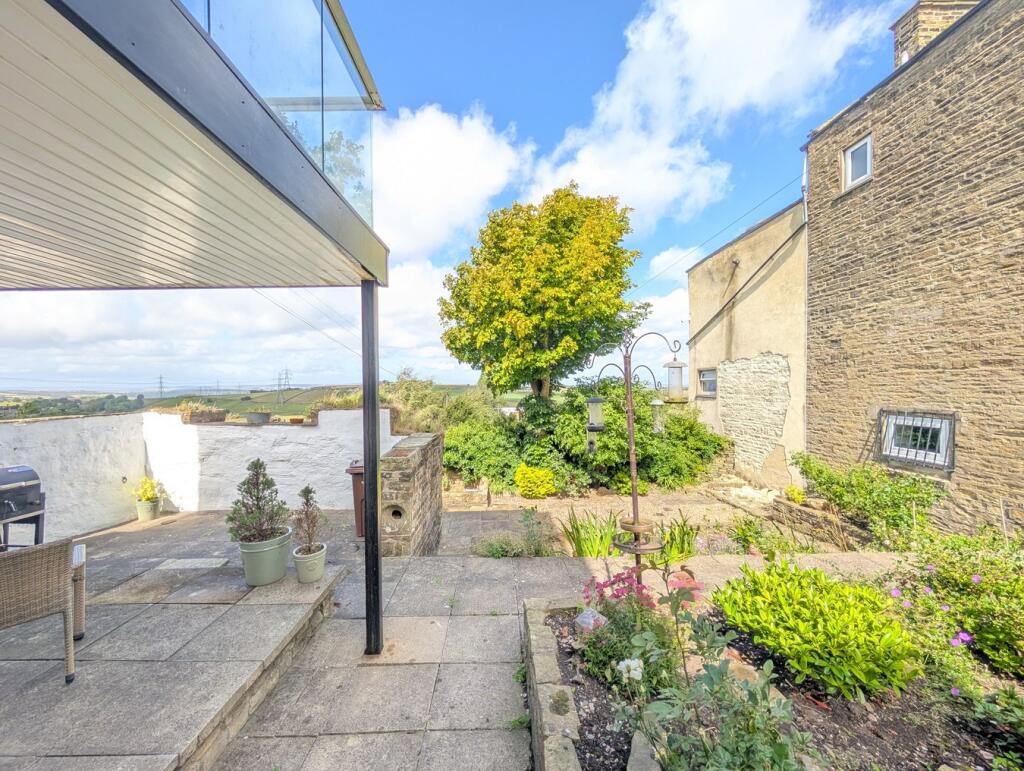 Additional image 14 of School Ridge, Upper Heights Road, Thornton, Bradford, BD13