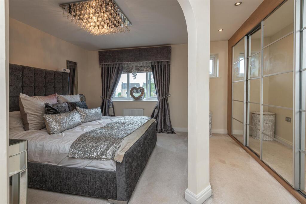 Additional image 28 of 9, Hazel Fold, Queensbury, BD13 2FE