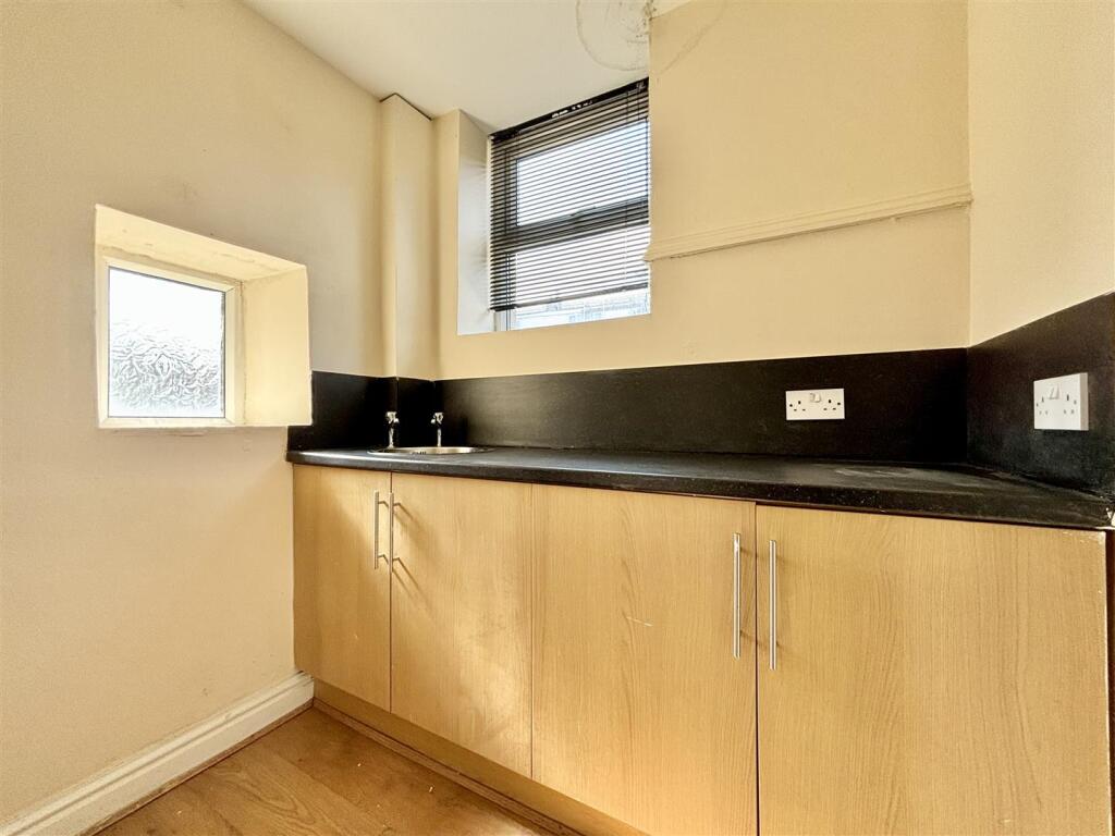 Additional image 7 of Main Road, Denholme, Bradford