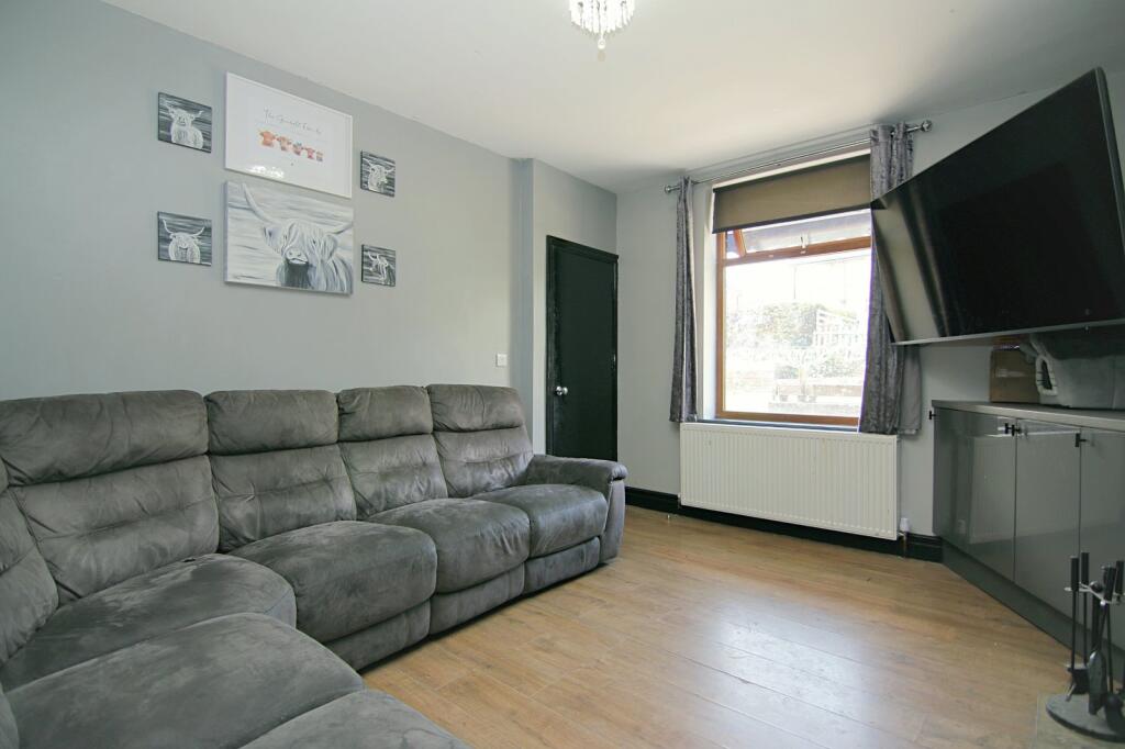Additional image 4 of South View, Greengates, Bradford, BD10