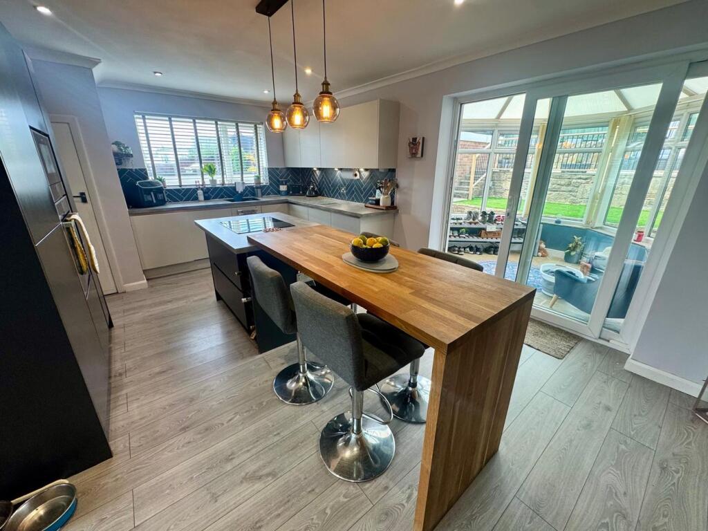 Additional image 2 of Kirkfields, Baildon, Shipley, BD17