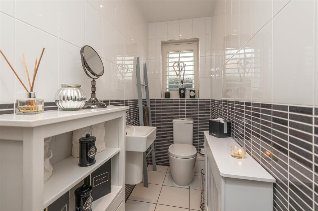 Additional image 22 of 9, Hazel Fold, Queensbury, BD13 2FE