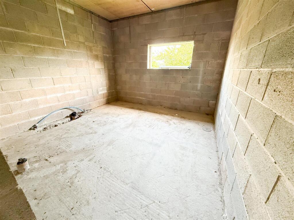 Additional image 35 of Preston Old Road, Blackburn