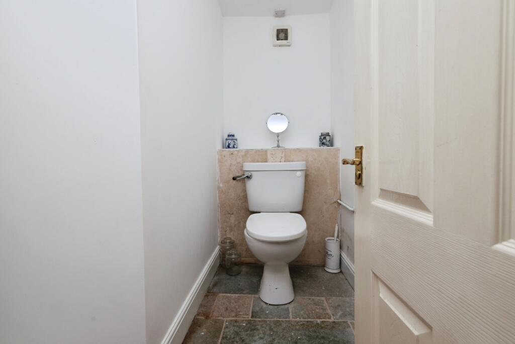 Additional image 20 of Park Mount Avenue, Baildon, Shipley, West Yorkshire