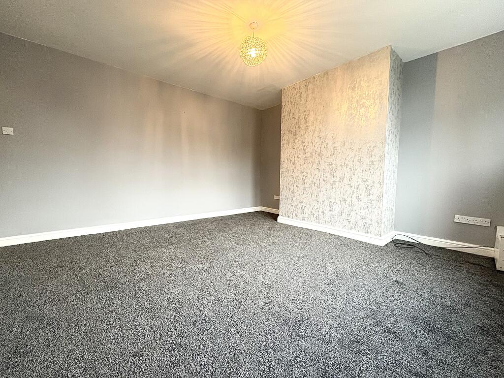 Additional image 4 of South Street, Oakenshaw, BRADFORD