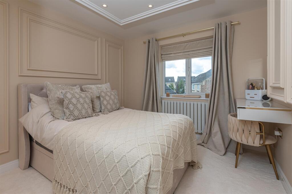 Additional image 34 of 9, Hazel Fold, Queensbury, BD13 2FE