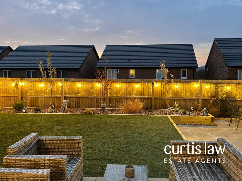 Additional image 48 of Hawthorn Lane, Blackburn