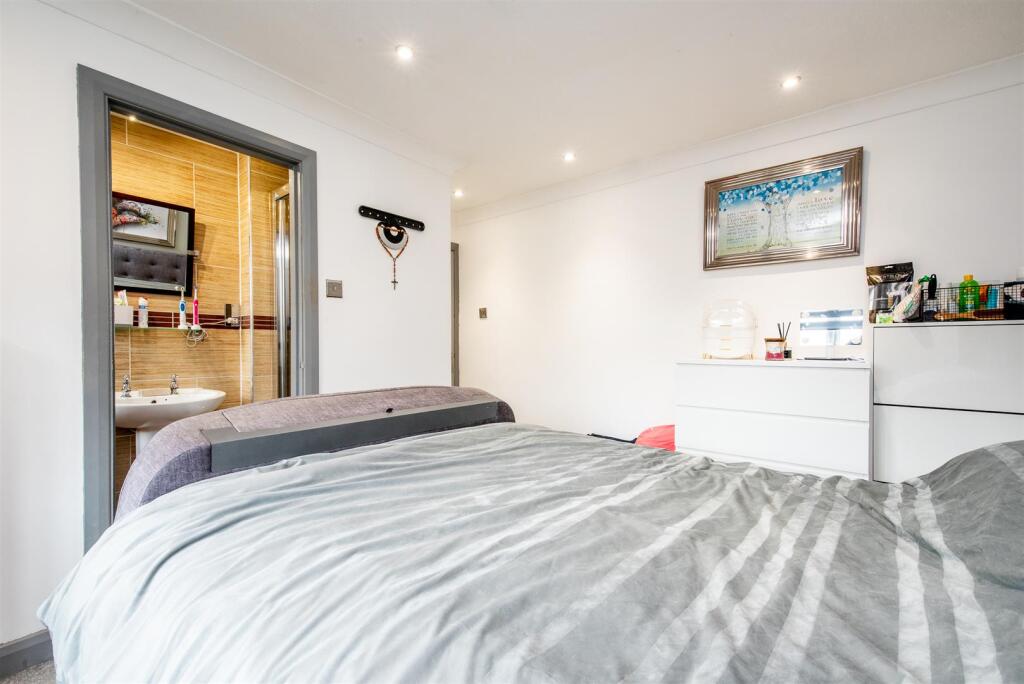 Additional image 17 of Old Gates Drive, Blackburn