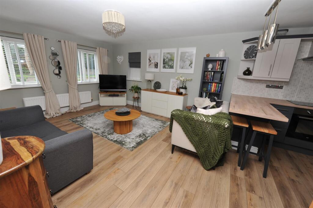 Additional image 17 of Lodge Road, Thackley, Bradford