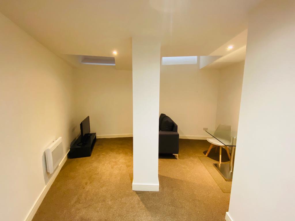 Additional image 4 of 63 Vicar Lane, Bradford