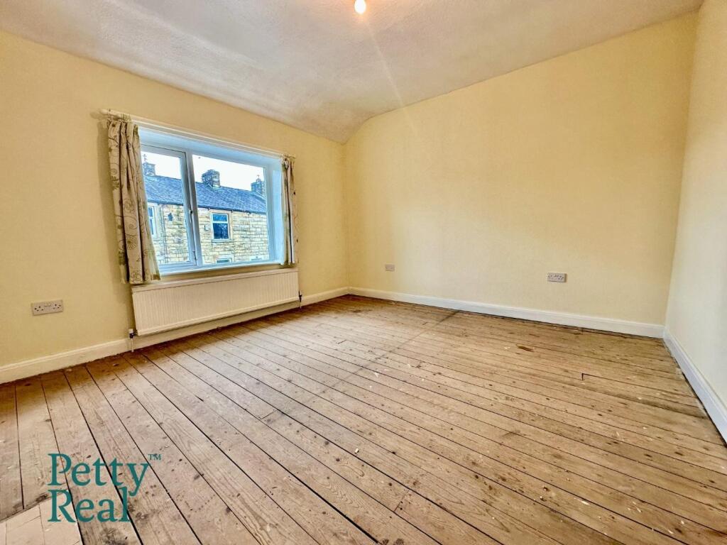 Additional image 12 of Dent Street, Colne