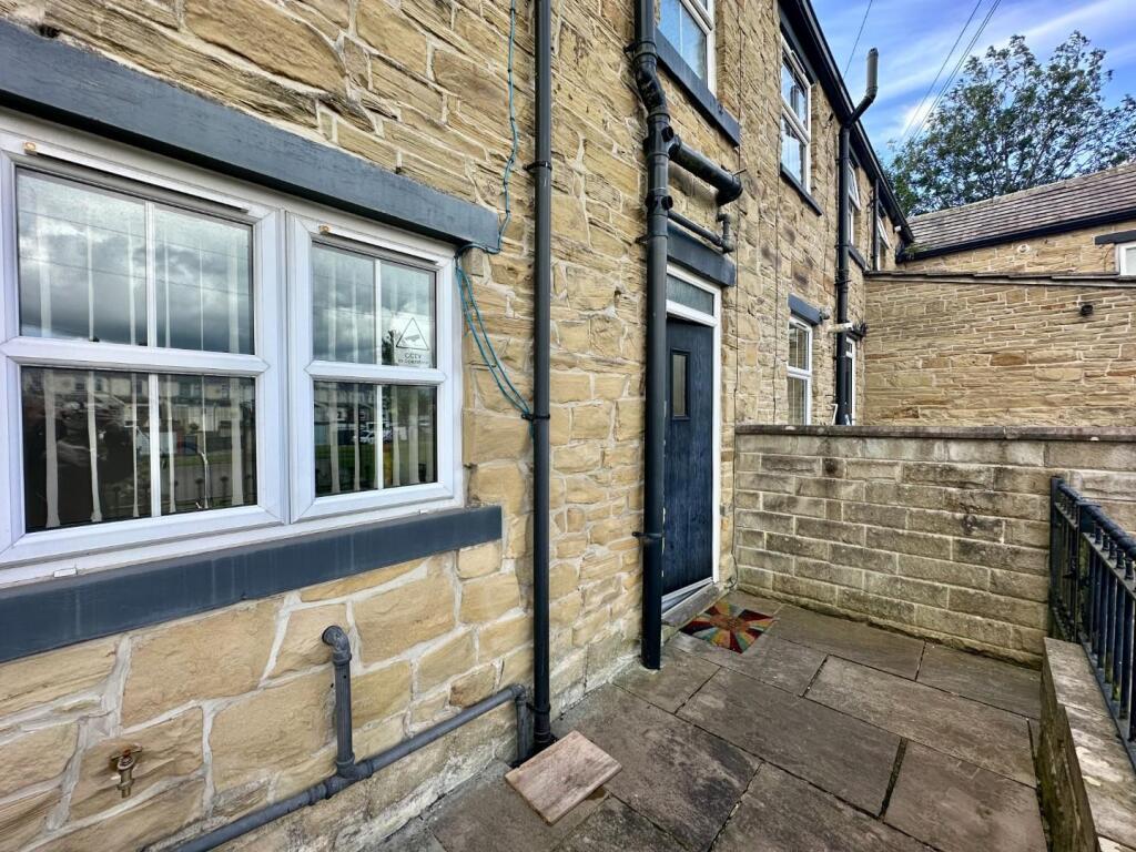 Additional image 9 of Leeds Road, Nelson