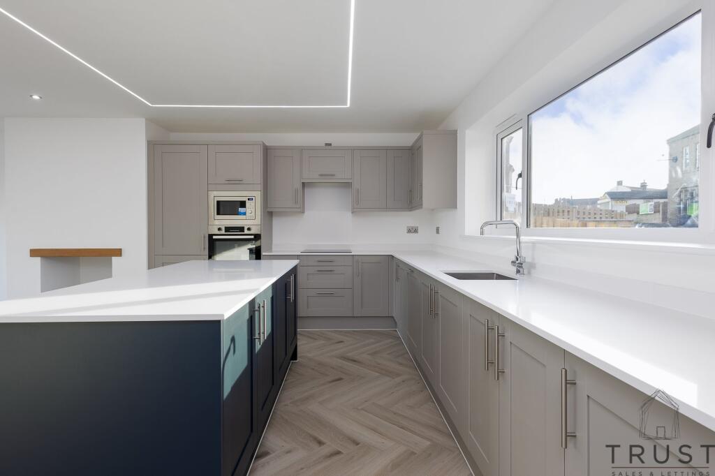 Additional image 23 of Hillside View, Drighlington, BD11