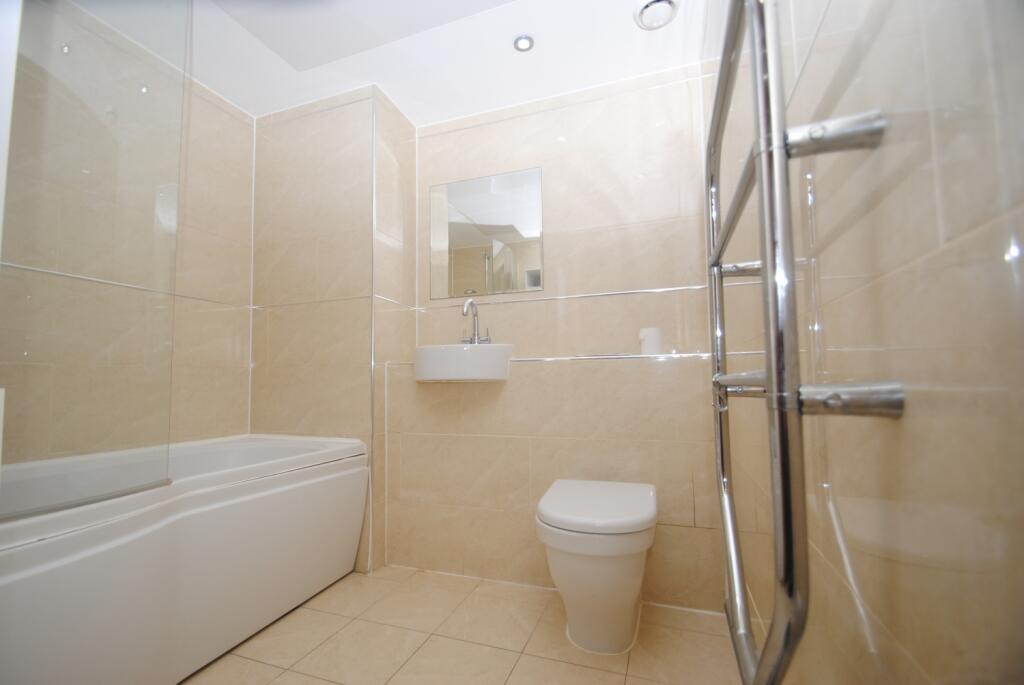 Additional image 5 of The Gatehaus, Leeds Road, Bradford, West Yorkshire, BD1 5BQ