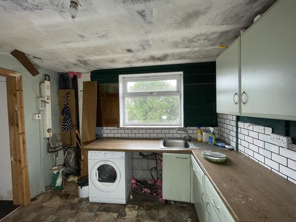 Additional image 12 of 8 Windy Bank, Colne, Lancashire, BB8 9HZ