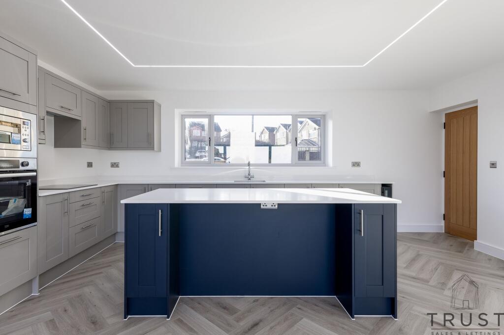 Additional image 31 of Hillside View, Drighlington, BD11