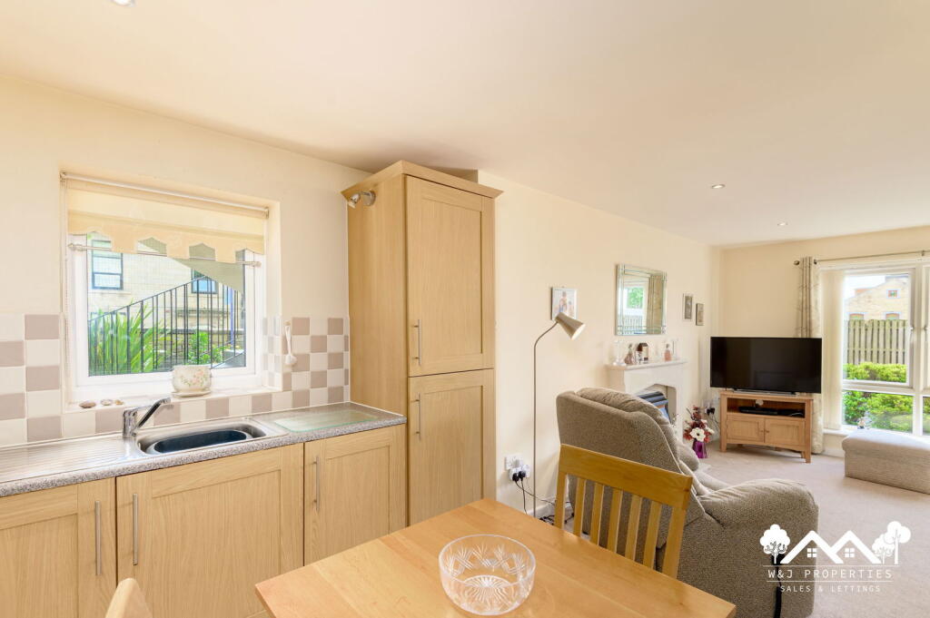 Additional image 7 of The Bowling Green, Oldfield Avenue, Darwen, BB3