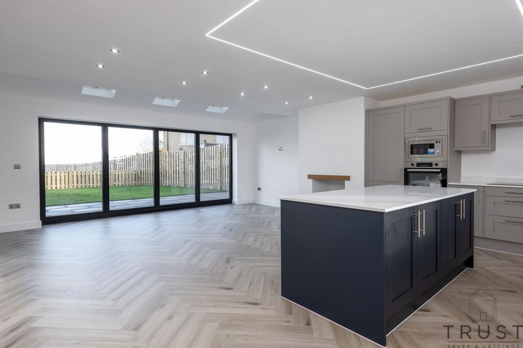 Additional image 3 of Hillside View, Drighlington, BD11