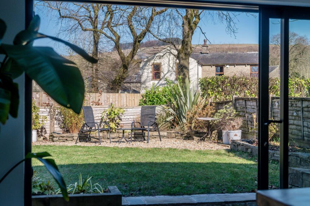 Additional image 13 of Newchurch Road, Rawtenstall BB4: Stunning Extended Family Home with Views!